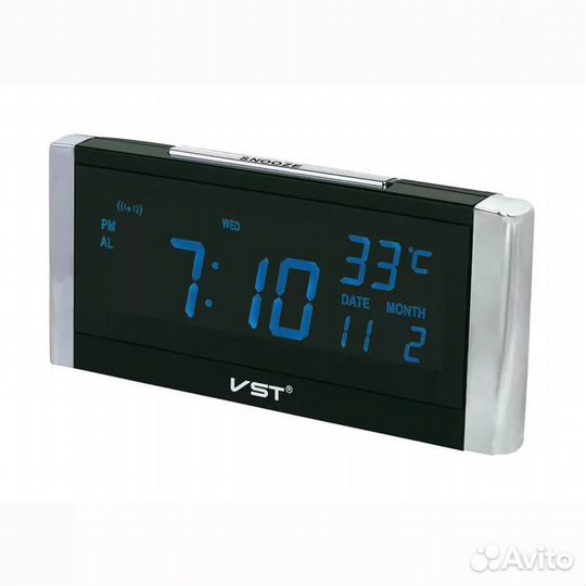 Часы настольные с будильником