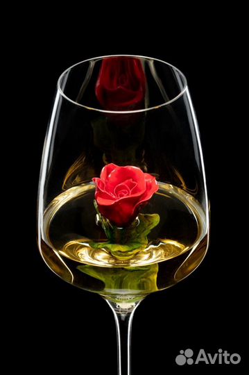 Бокалы для белого вина, пара, с фарфоровой розой