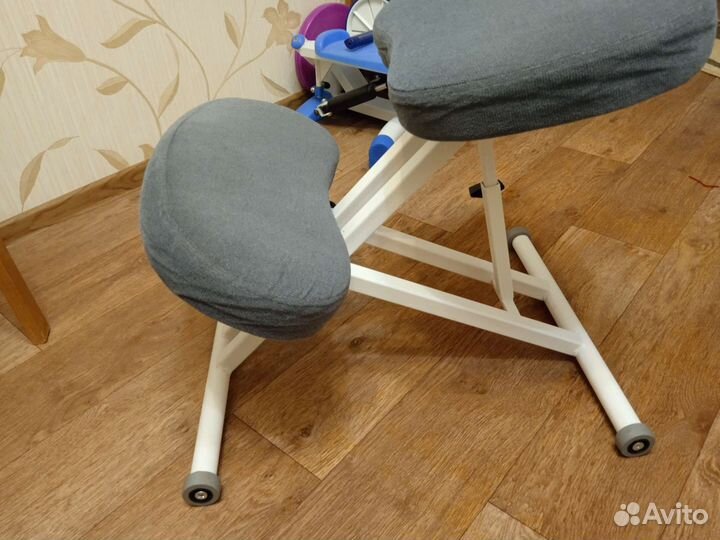 Стул коленный