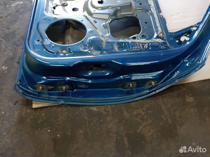 Дверь передняя левая Nissan Primera P11 1995-2002