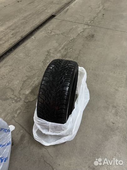 Nokian Tyres Hakkapeliitta R3 225/40 R19 93