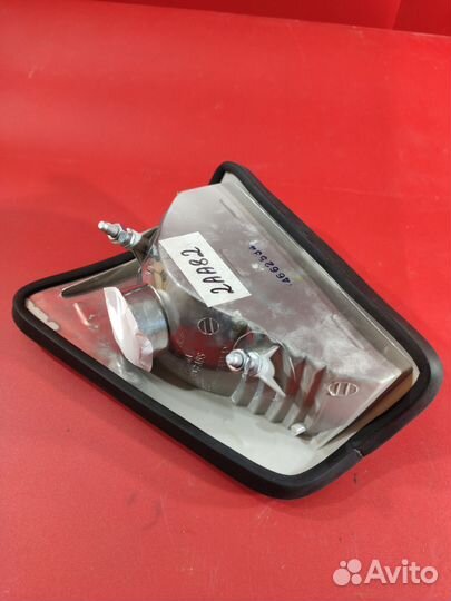 Повторитель поворота для Mercedes-Benz 207