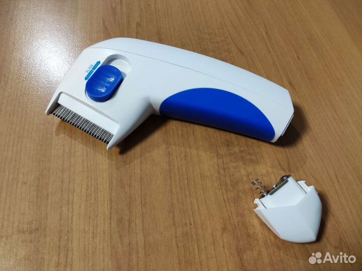 Электрическая щетка для удаления блох кошки/собаки