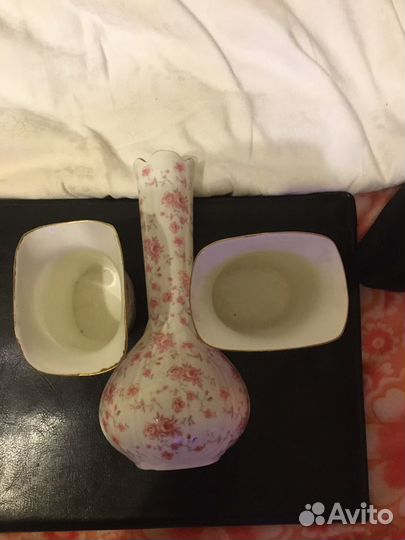 Вазочка и салфетницы