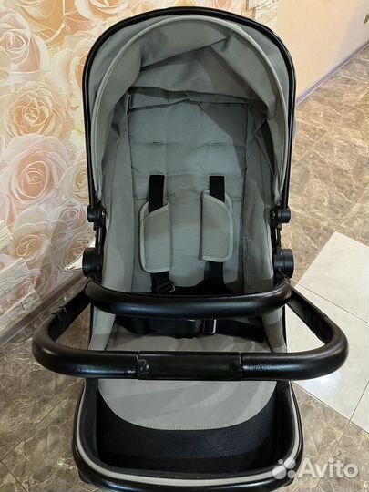 Коляска для погодок