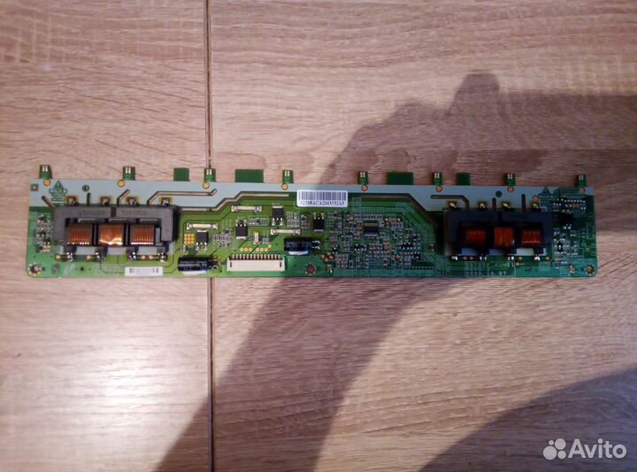 Разбираю Samsung LE32C454