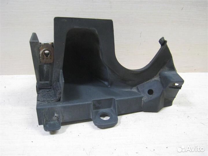 Уголок решётки стеклоочистителей левый Citroen Be