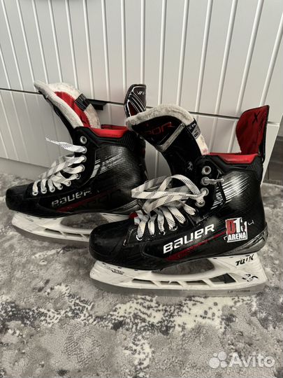Хоккейные коньки bauer vapor x4
