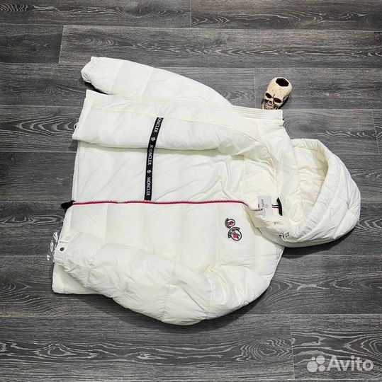 Зимняя куртка Moncler