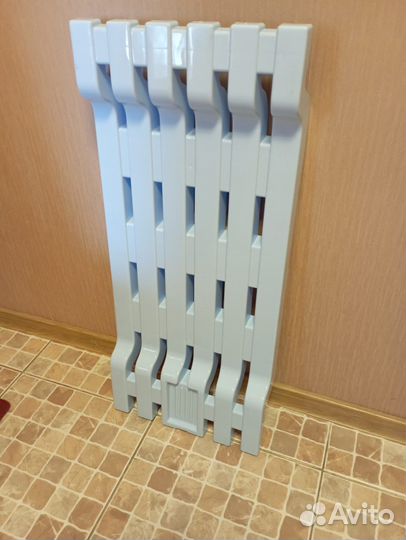 Подставка сидение для ванной новое пластиковое