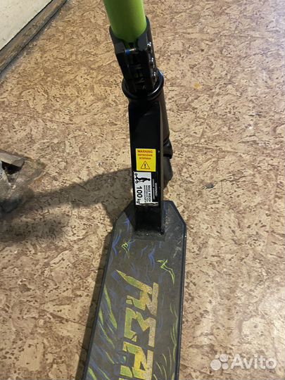 Трюковой самокат