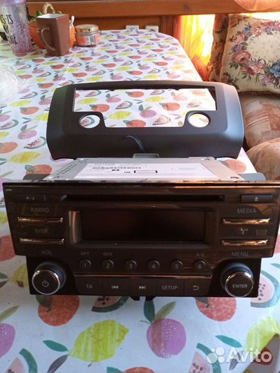 Головное устройство на nissan tiida 2015