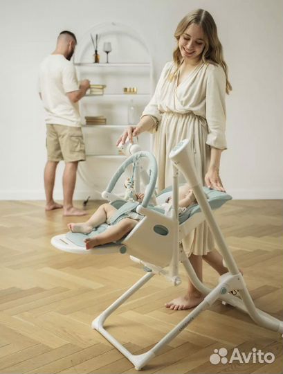 Стульчик для кормления + электрокачель