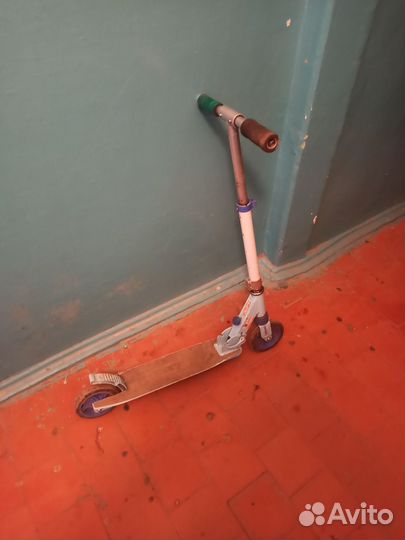 Самокат детский двухколесный металлический бу