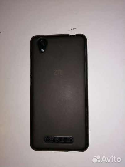 Телефон ZTE Blade X3