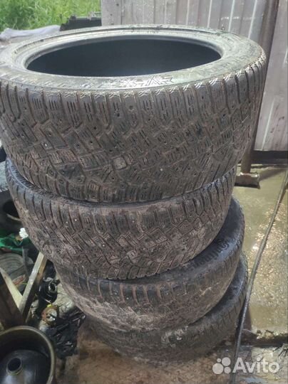 Continental Conti.eContact Electric Cars 235/45 R18