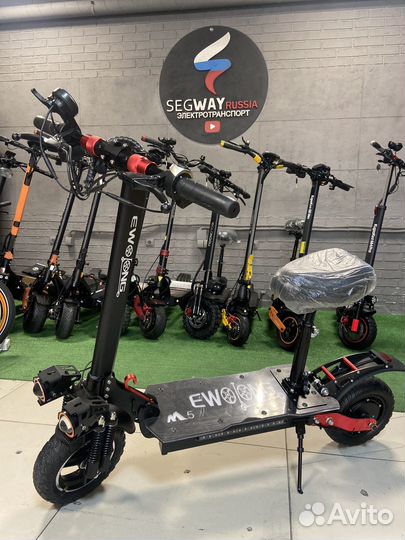 Электросамокат Wolong M5