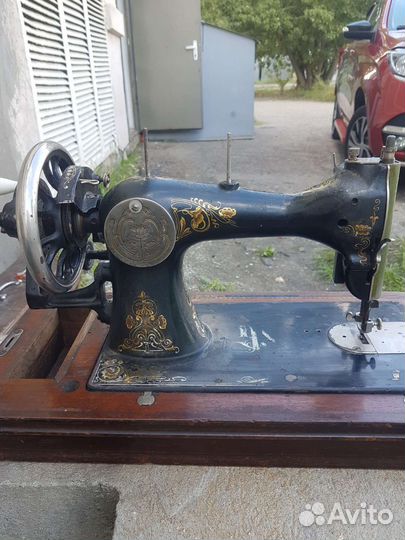 Швейная машина Gritzner Durlach