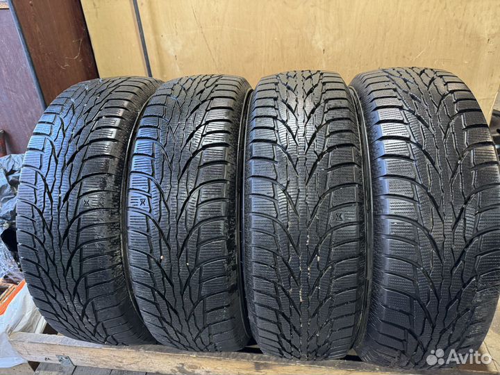 Kumho WinterCraft SUV Ice WS51 225/65 R17