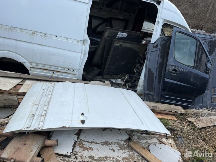 Дверь боковая mercedes sprinter 906 9067300105