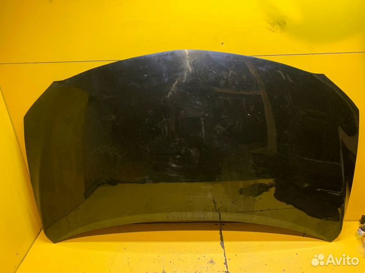 Капот Toyota Corolla