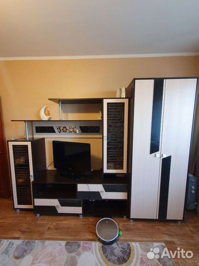 Стенка в гостиную бу