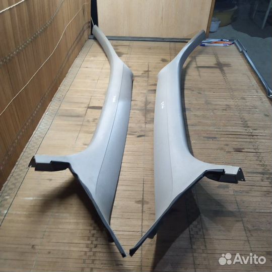 Накладка стойки лобового стекла Ford Focus 1 седан