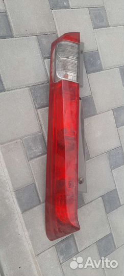 Задние фонари Хонда Стрим