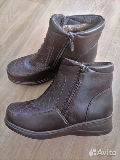 Ботинки женские