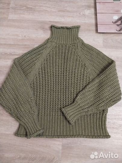 Тёплый свитер