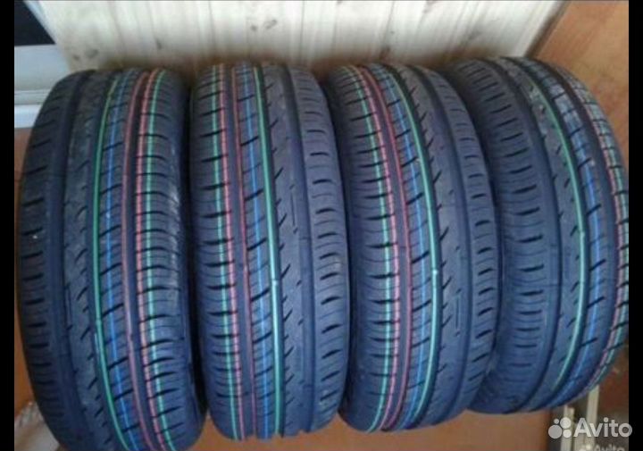 Viatti Strada Asimmetrico V-130 195/65 R15 91H