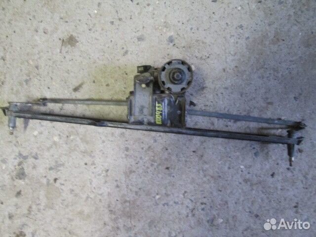 Трапеция стеклоочистителя Audi 100 C3 1982-1991