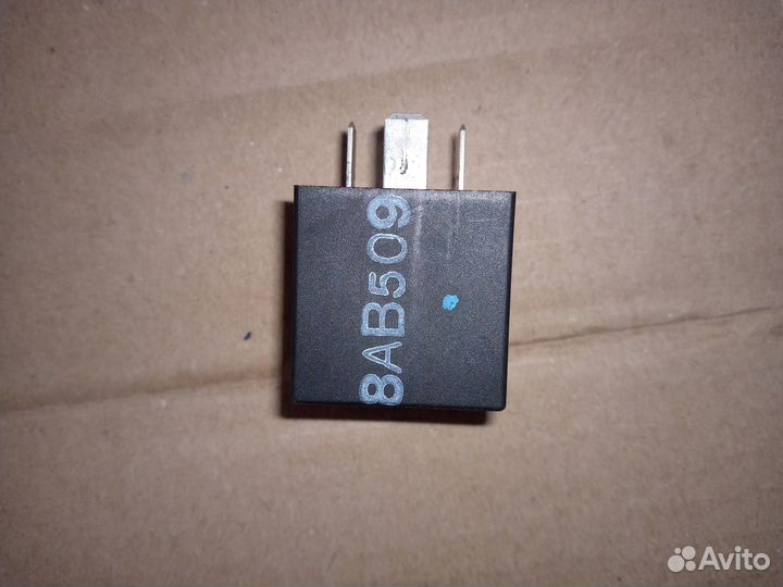 Реле указателя поворотов Ford