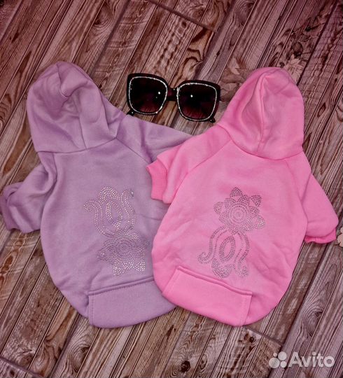 Одежда для маленьких собак