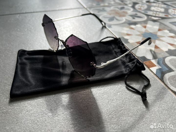 Солнцезащитные очки стекло