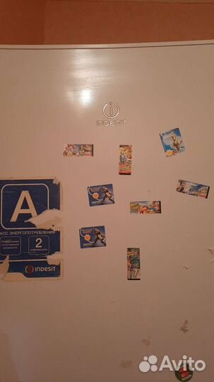 Холодильник бу indesit