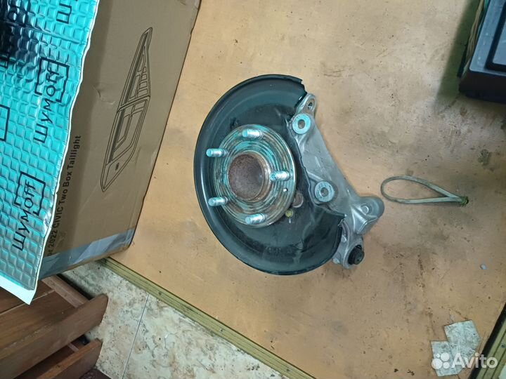 Кулак со ступицой для honda civic 11