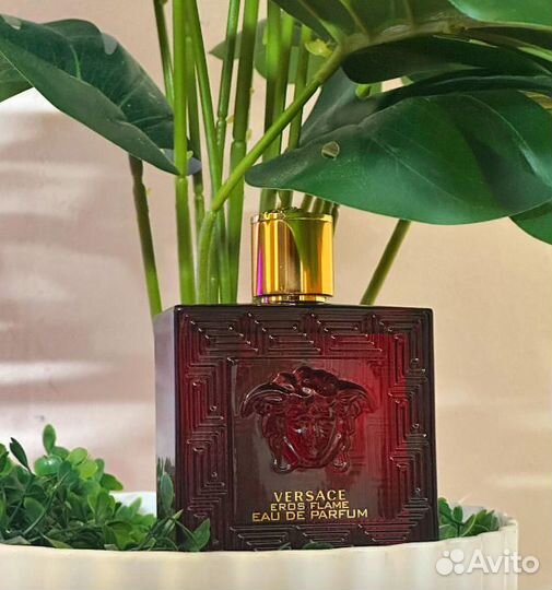 Versace Eros Flame Eau De Parfum 10мл отливант