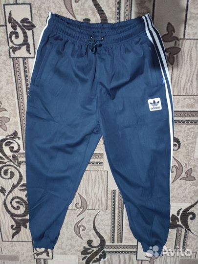 Спортивные штаны