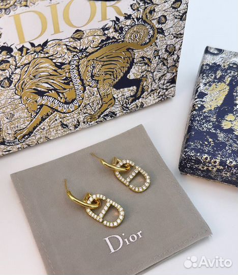 Серьги Christian Dior