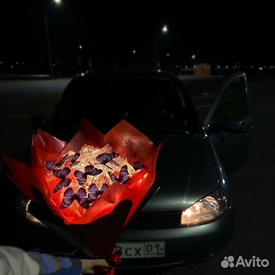 Букет из бабочек