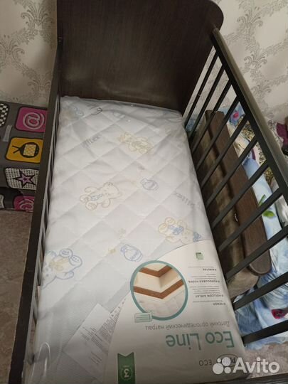 Детская кроватка