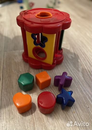 Развивающие игрушки