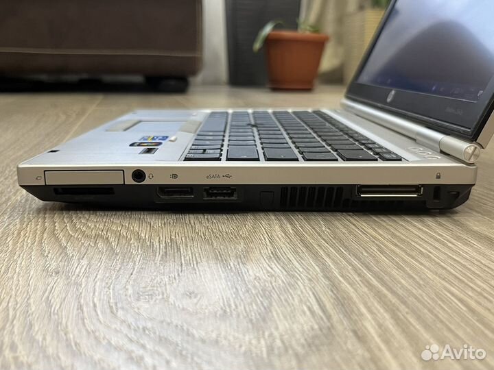 Ноутбук HP EliteBook 2560p