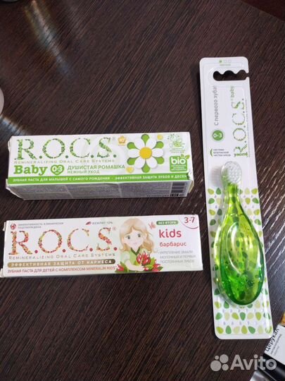 Детская зубная паста rocs 2 шт. и щетка