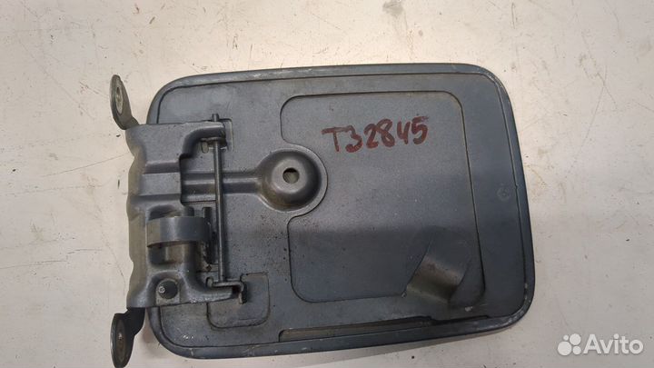 Лючок бензобака Cadillac CTS, 2005