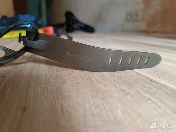 Nokia браслет на запястье для гаджетов