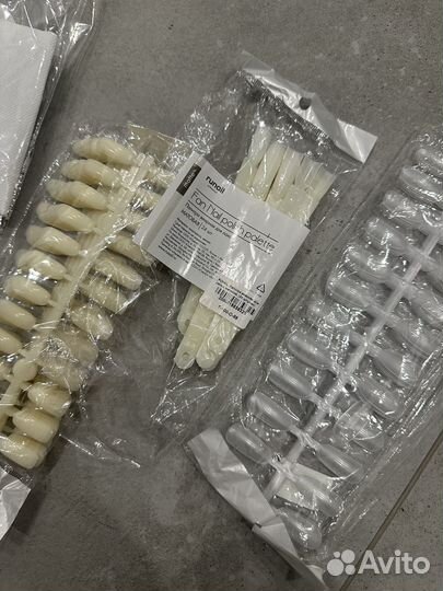 Материалы для маникюра