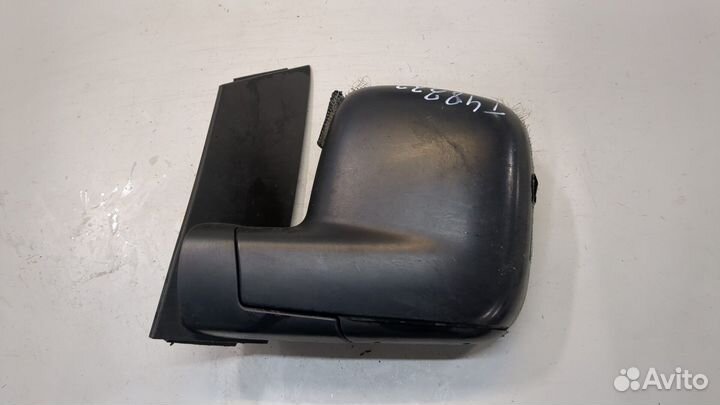 Зеркало боковое левое Volkswagen Caddy, 2011