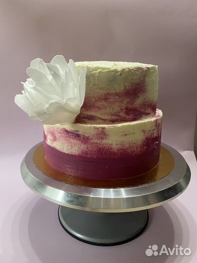 Шоколад ручной работы, клубника в шоколаде, торты